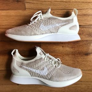 Nike womens air zoom mariah fl racer